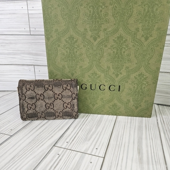Gucci Vintage GG Monogram Snap Wallet with Coin Pouch in Canvas and Leather - Picture 3 of 10